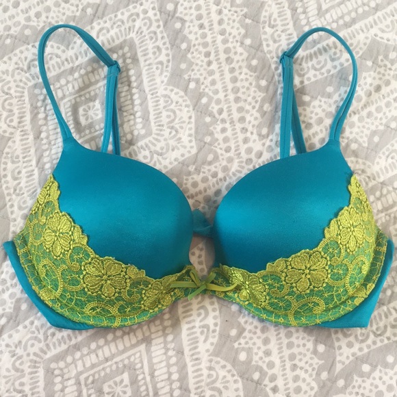 Victoria's Secret Other - Victoria’s Secret push up bra